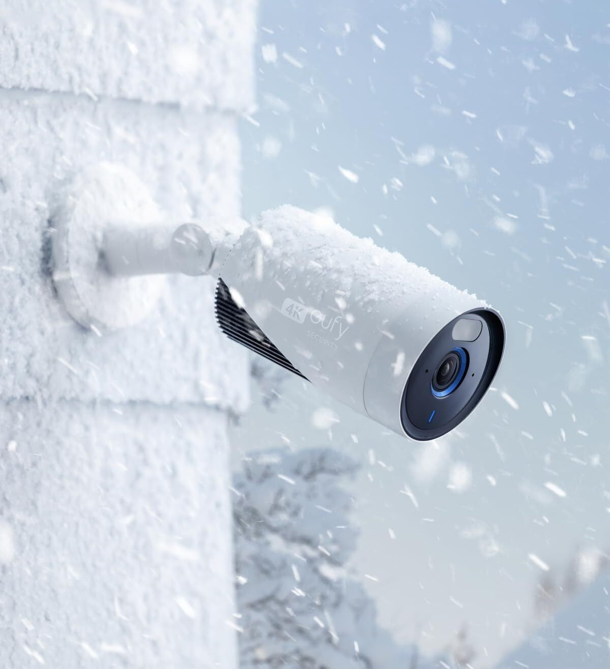 4K Útimyndavél tengd í rafmagn með þráðlausri nettenginu með möguleika á 24/7 upptöku